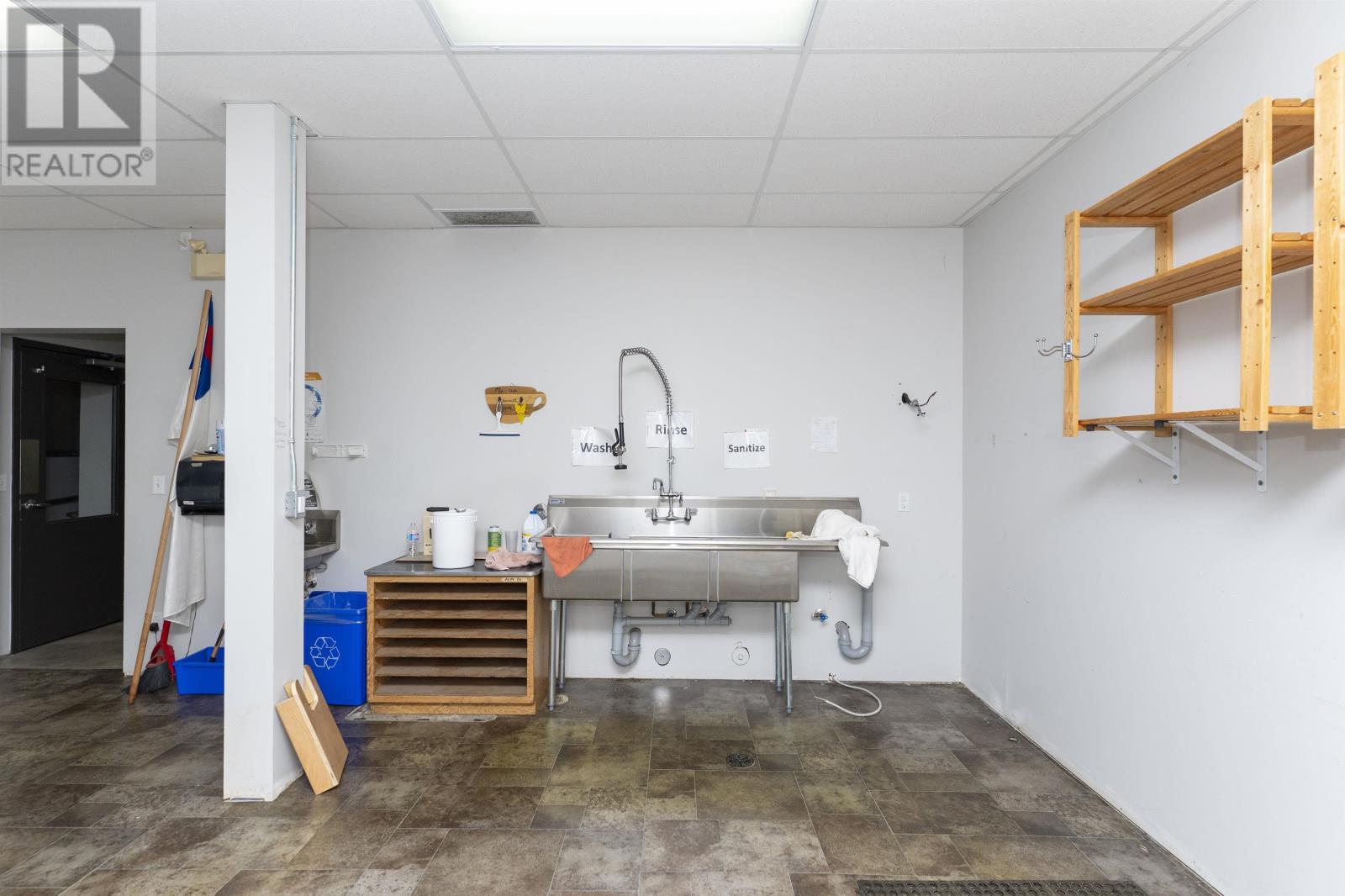 361 Hodder Ave, Thunder Bay, Ontario  P7A 1T6 - Photo 18 - TB253013