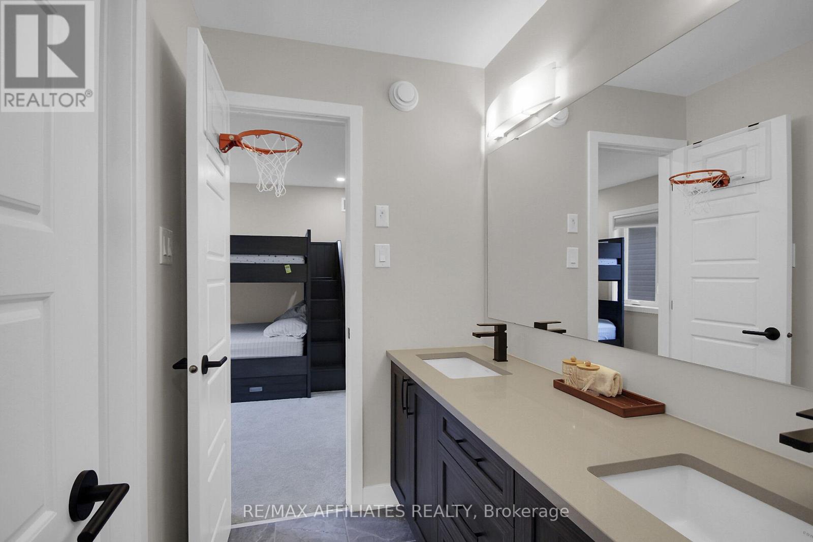 357 Shoveler Grove, Ottawa, Ontario  K4M 1B2 - Photo 34 - X12600522