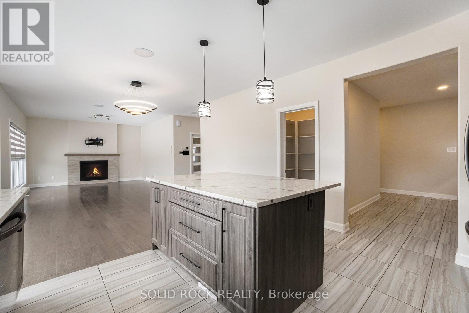 524 Lucent Street, Russell, Ontario  K4R 0G3 - Photo 15 - X12600534