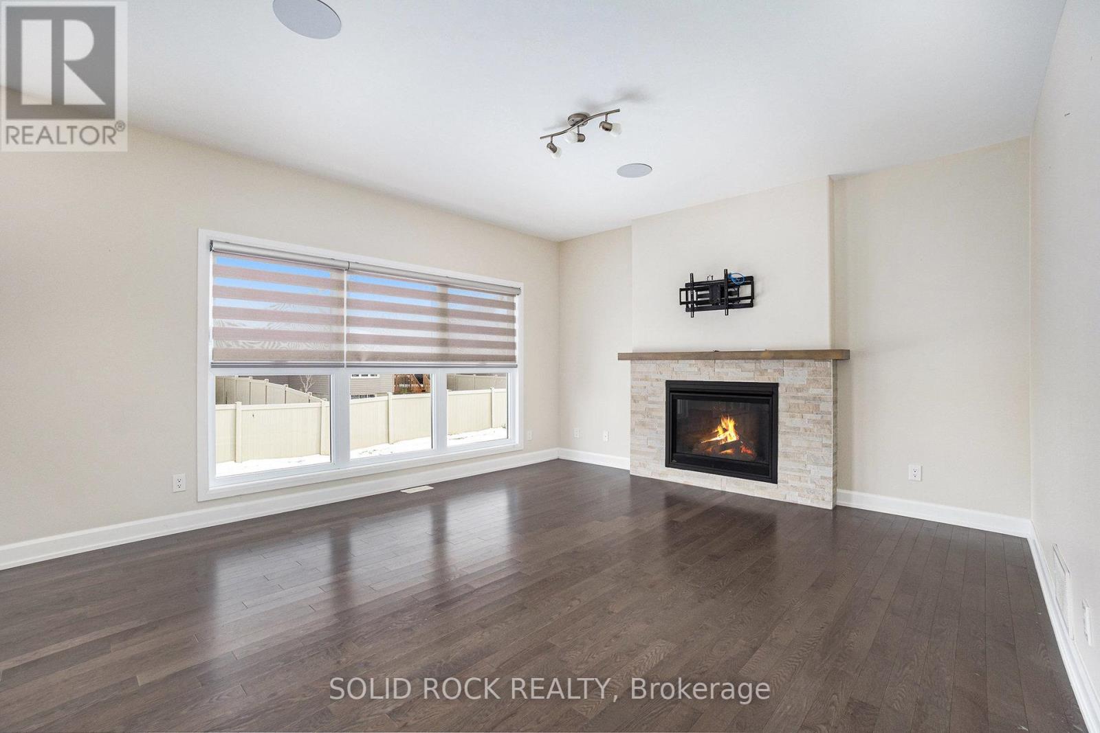 524 Lucent Street, Russell, Ontario  K4R 0G3 - Photo 7 - X12600534