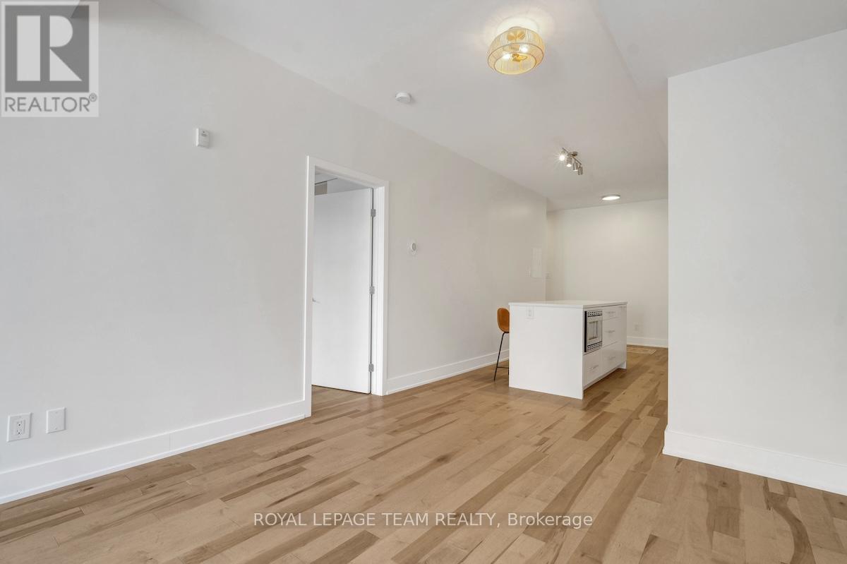 309 - 108 Richmond Road, Ottawa, Ontario  K1Z 0B3 - Photo 28 - X12600550