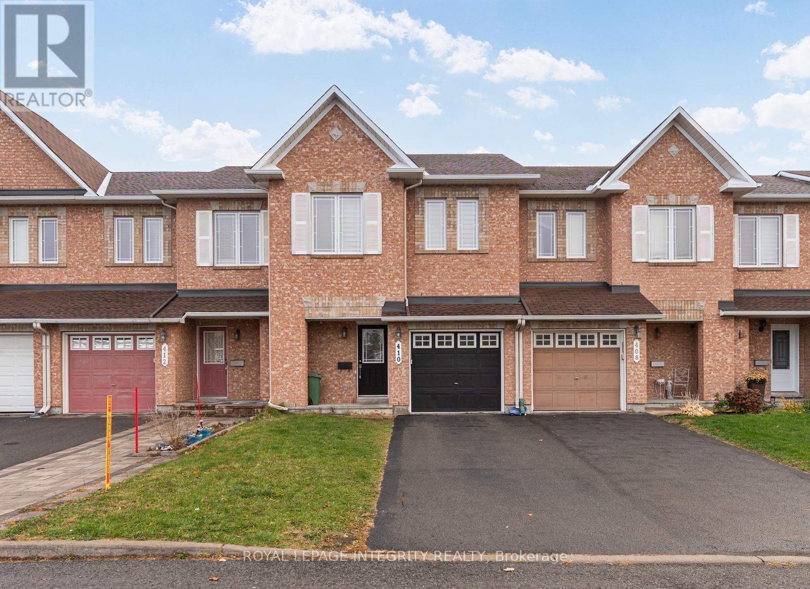 410 Goldenbrook Way, Ottawa, Ontario  K4A 0J7 - Photo 1 - X12600596