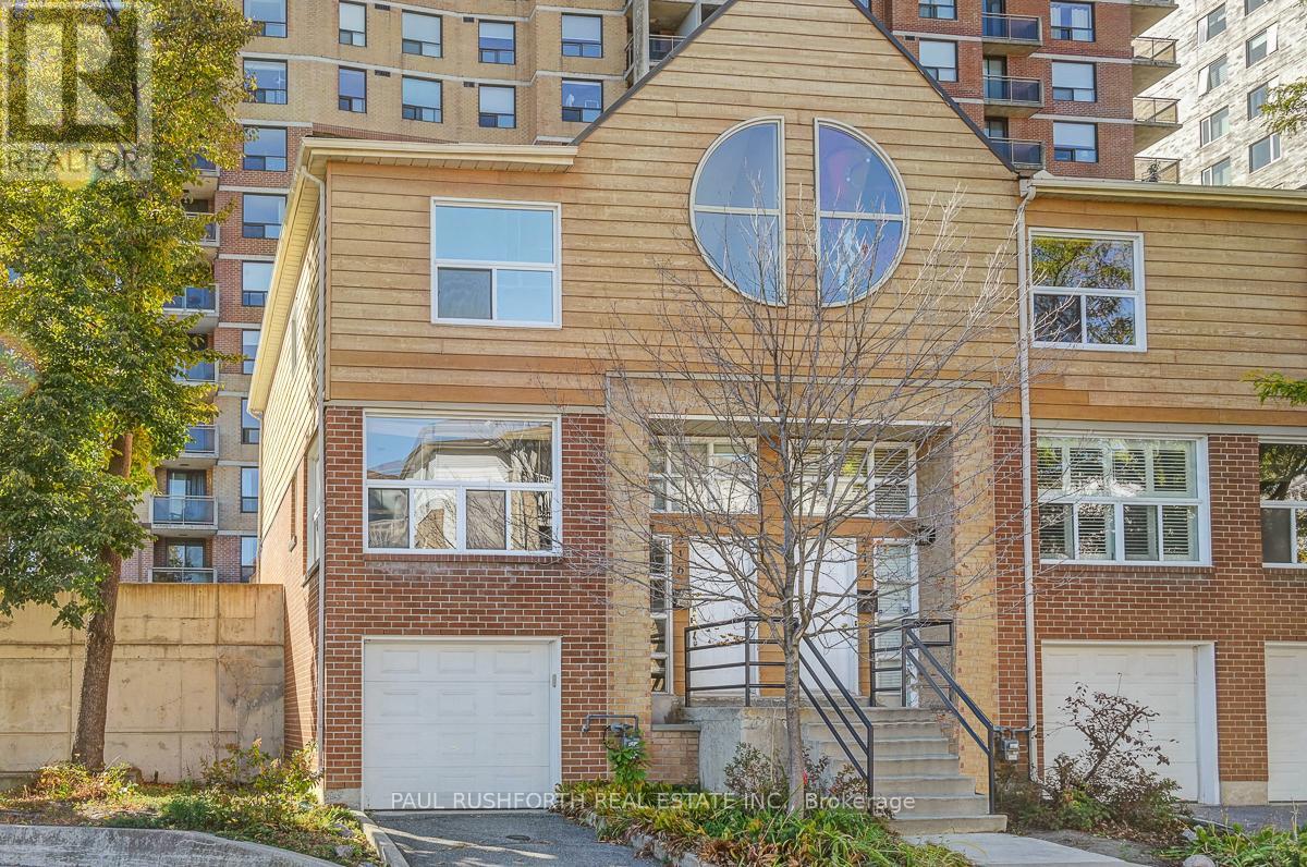 216 Forward Avenue, Ottawa, Ontario  K1Y 1L2 - Photo 1 - X12600614