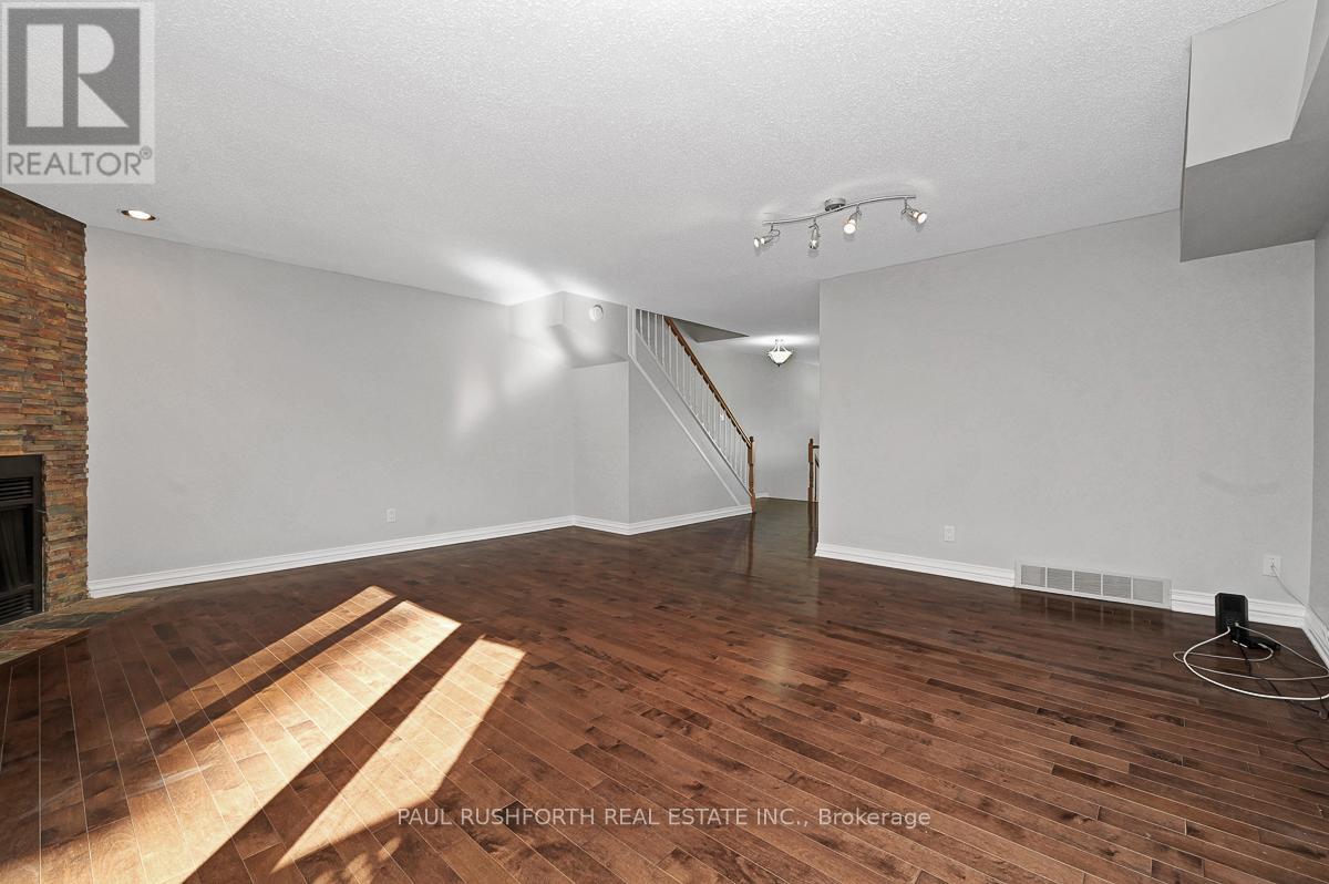 216 Forward Avenue, Ottawa, Ontario  K1Y 1L2 - Photo 6 - X12600614