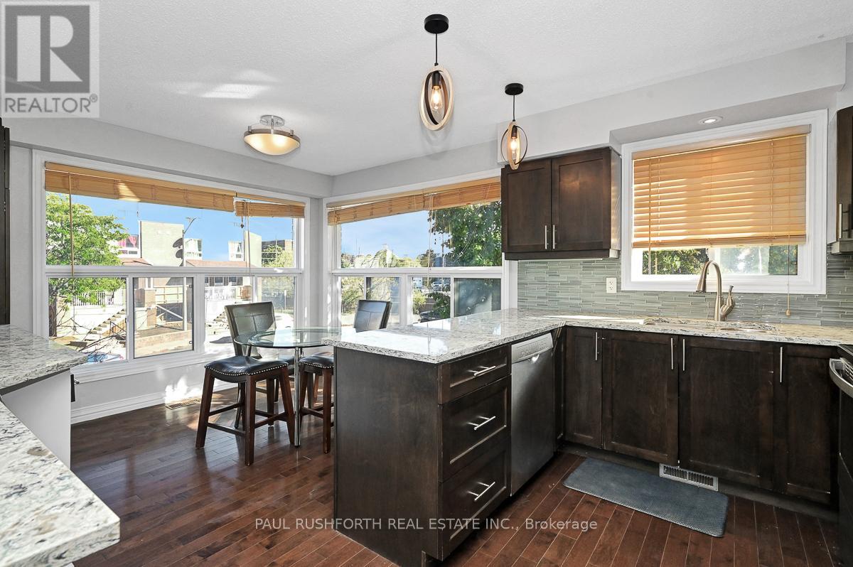 216 Forward Avenue, Ottawa, Ontario  K1Y 1L2 - Photo 8 - X12600614