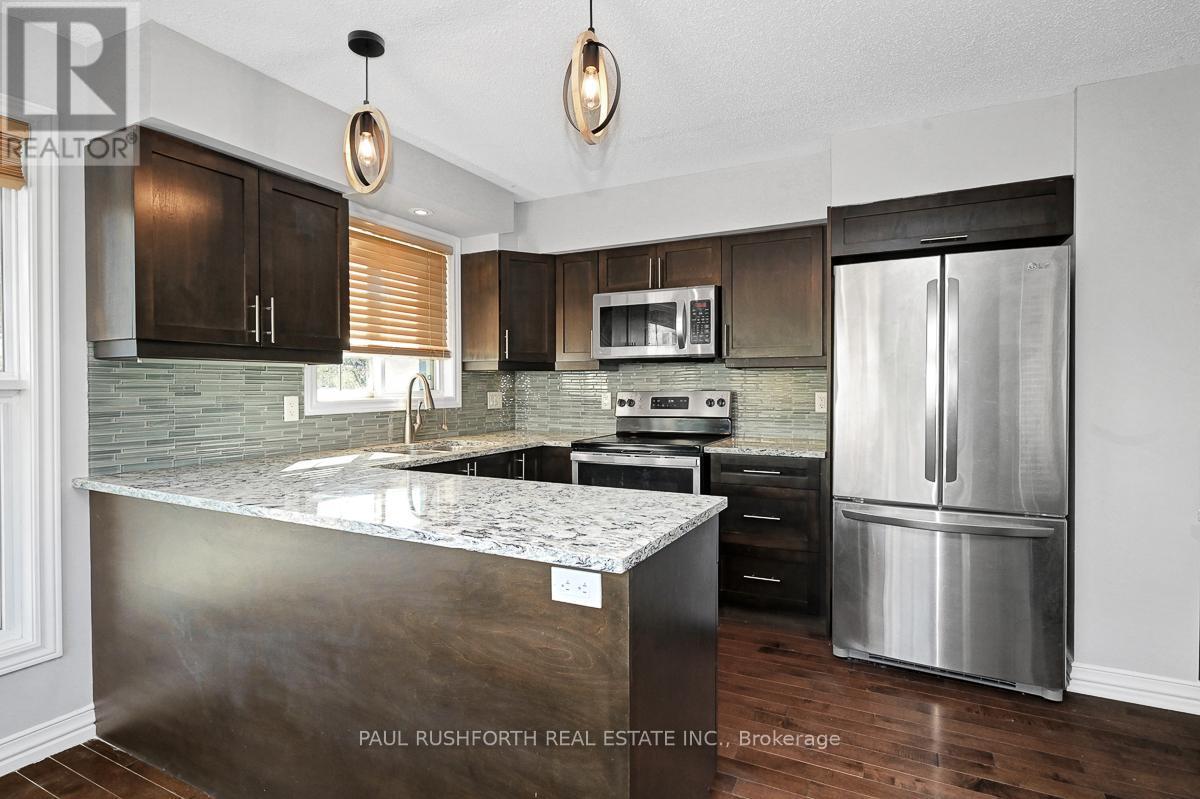 216 Forward Avenue, Ottawa, Ontario  K1Y 1L2 - Photo 9 - X12600614