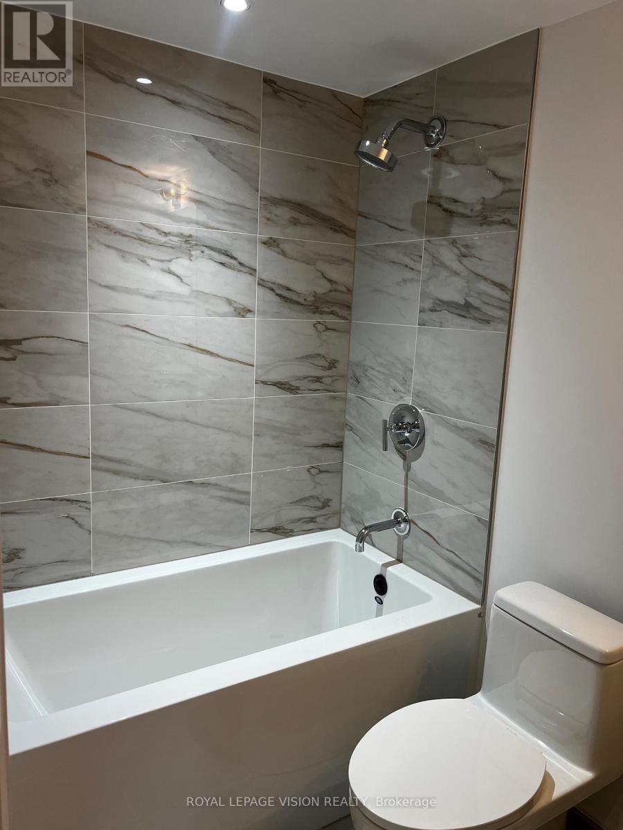 328 - 505 Glencairn Avenue, Toronto, Ontario  M6B 0B2 - Photo 7 - C12554796