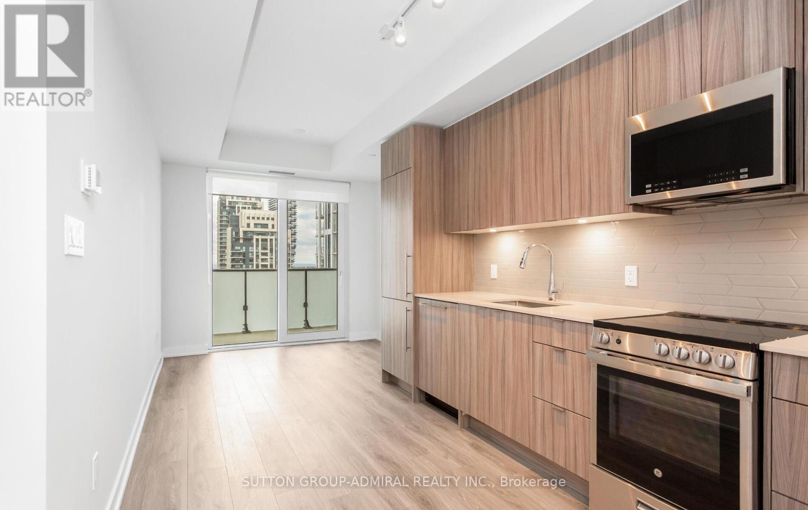 1808 - 4130 Parkside Village Drive, Mississauga, Ontario L5B 3M8 - Photo 13 - W12492684