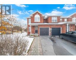 2 DAWSON CRESCENT, Milton, Ontario