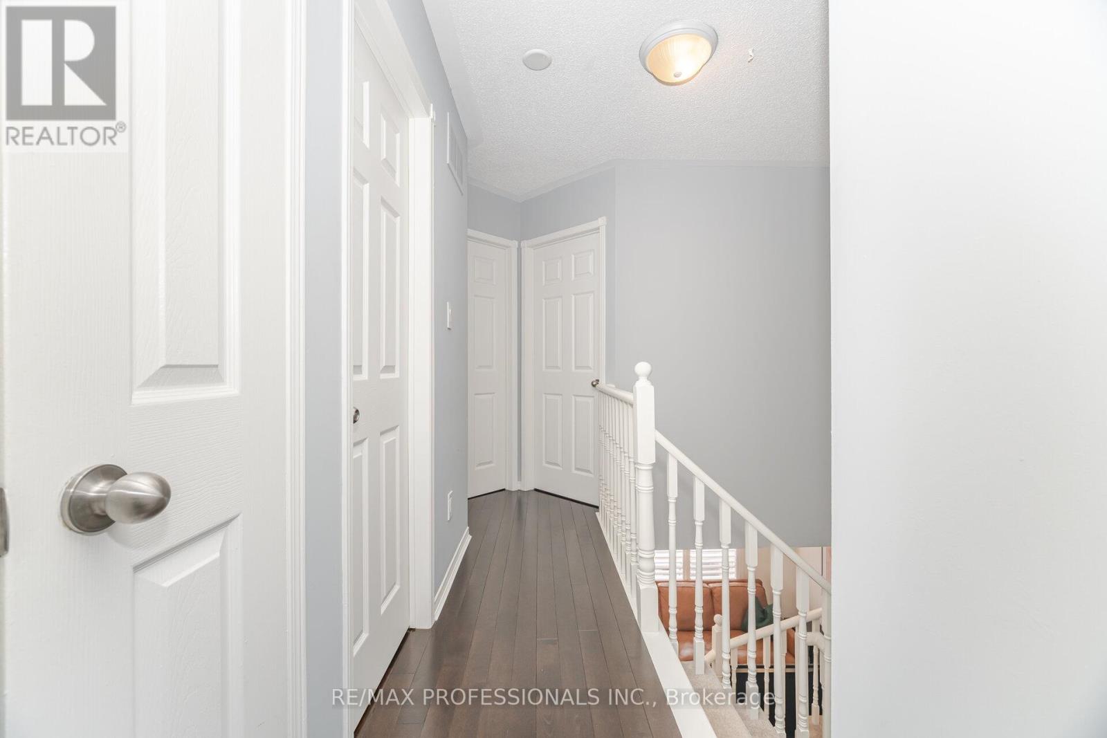 2 Dawson Crescent, Milton, Ontario  L9T 5H8 - Photo 20 - W12595384