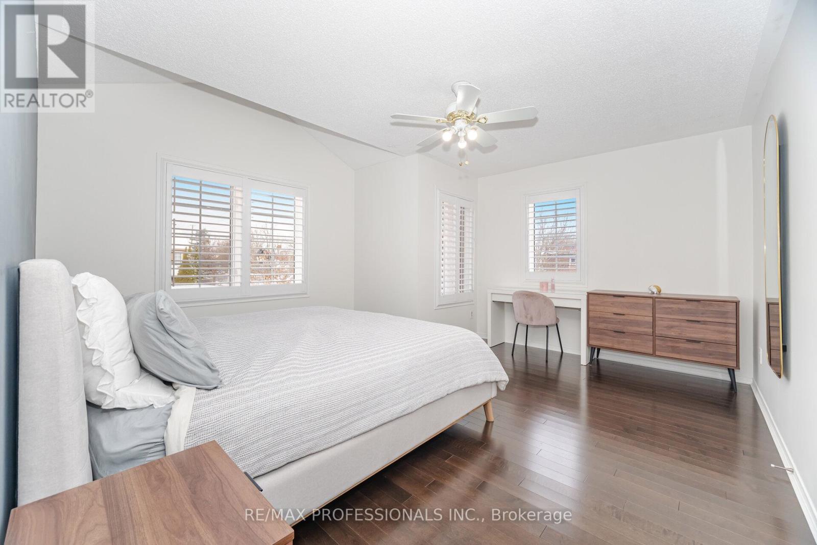 2 Dawson Crescent, Milton, Ontario  L9T 5H8 - Photo 22 - W12595384