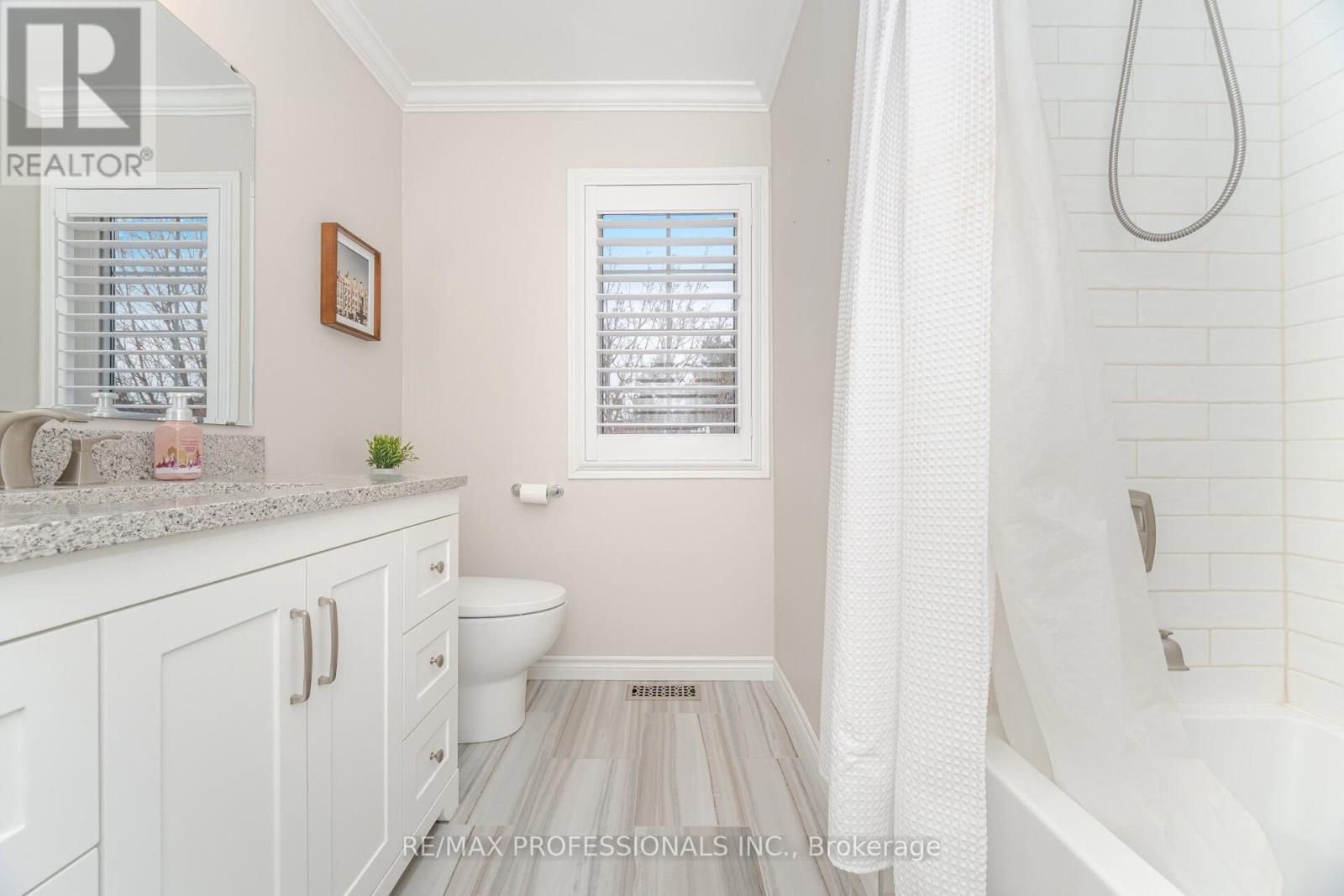 2 Dawson Crescent, Milton, Ontario  L9T 5H8 - Photo 30 - W12595384