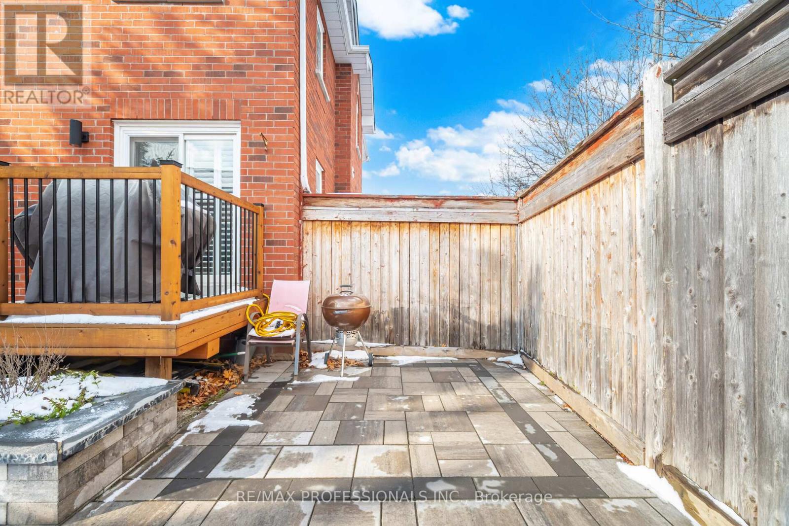 2 Dawson Crescent, Milton, Ontario  L9T 5H8 - Photo 49 - W12595384