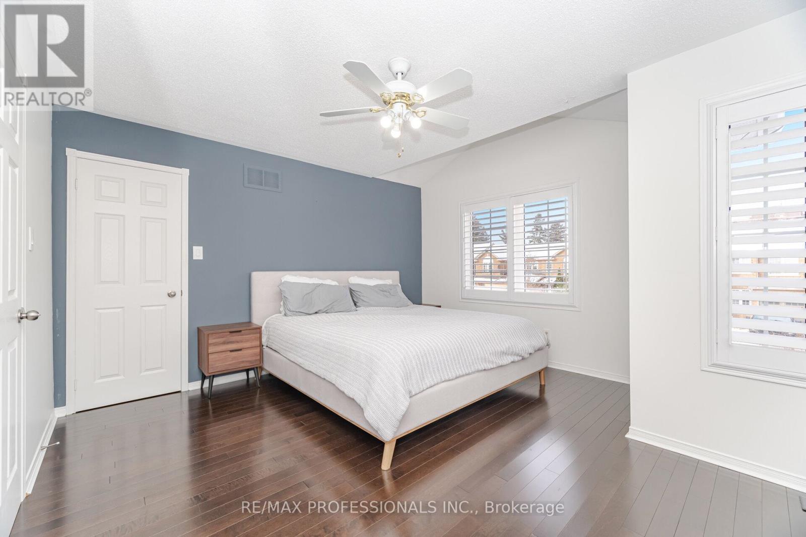 2 Dawson Crescent, Milton, Ontario  L9T 5H8 - Photo 21 - W12595384