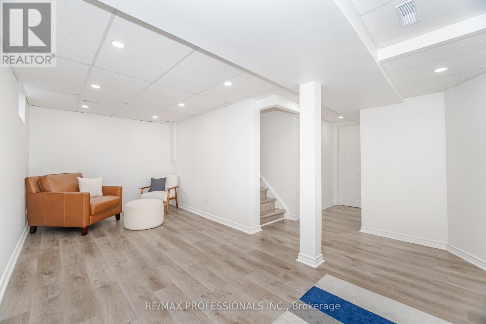 2 Dawson Crescent, Milton, Ontario  L9T 5H8 - Photo 37 - W12595384