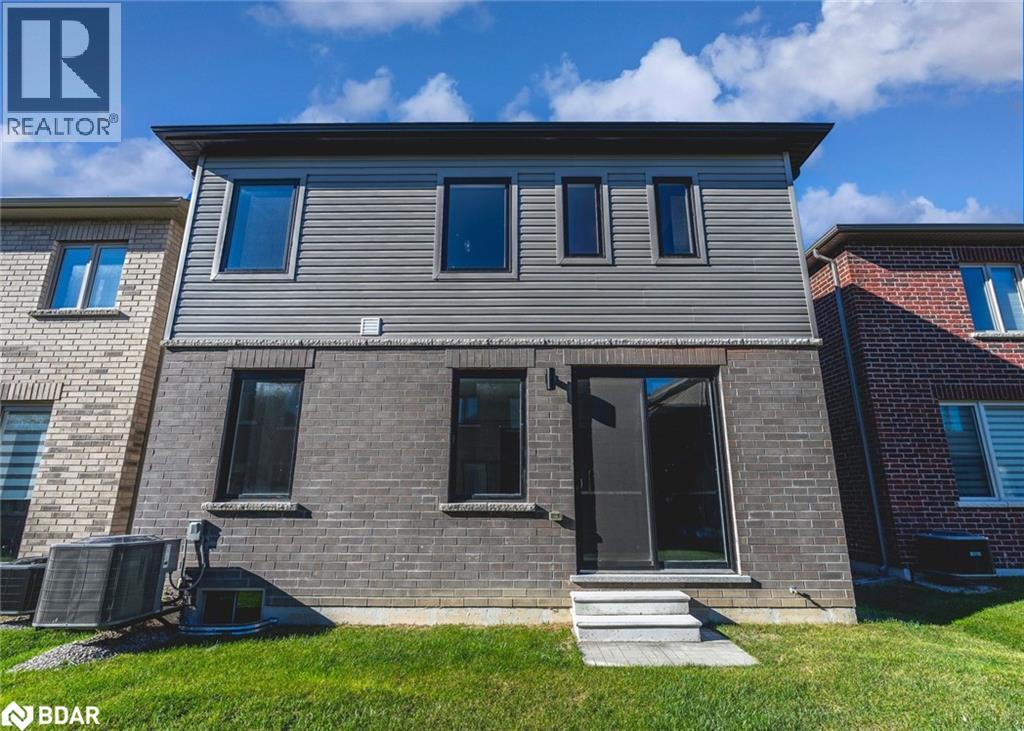 176 Durham Avenue, Barrie, Ontario  L9J 0Z4 - Photo 14 - 40783826