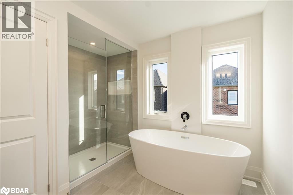 176 Durham Avenue, Barrie, Ontario  L9J 0Z4 - Photo 7 - 40783826