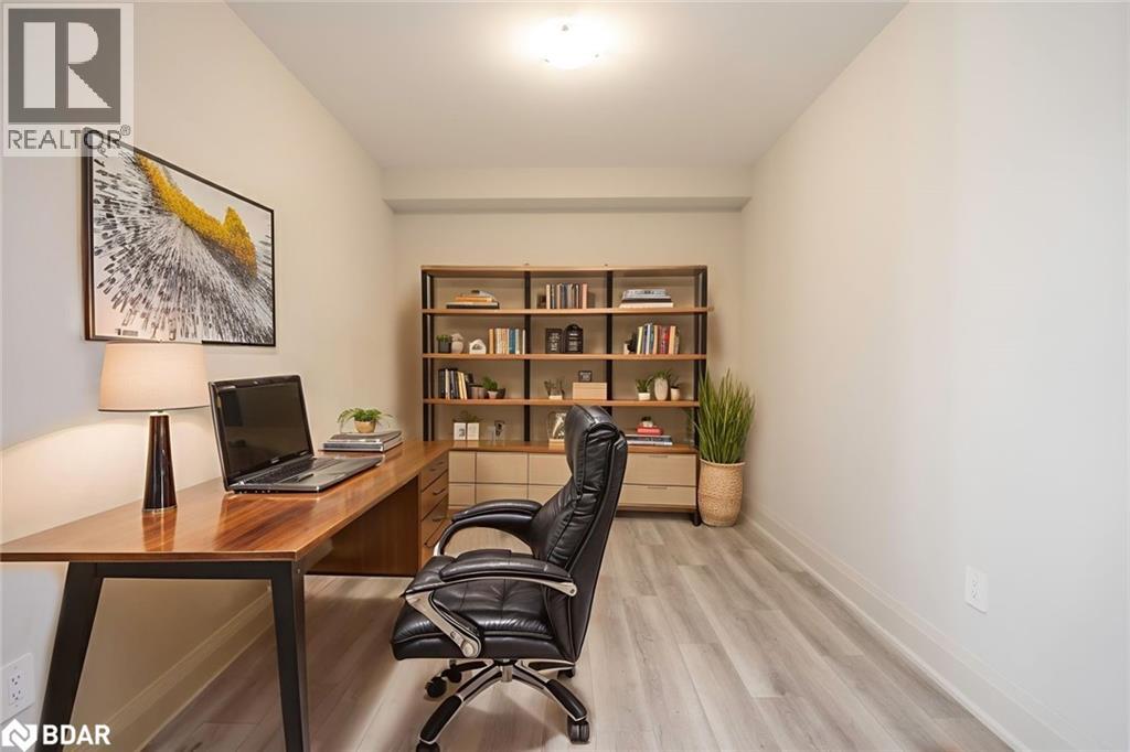 176 Durham Avenue, Barrie, Ontario  L9J 0Z4 - Photo 5 - 40783826