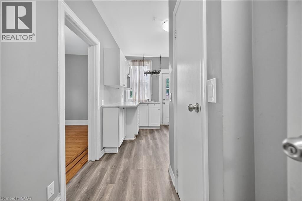 188 Stinson Street, Hamilton, Ontario  L8N 1S9 - Photo 4 - 40780896