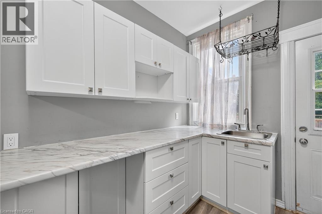 188 Stinson Street, Hamilton, Ontario  L8N 1S9 - Photo 6 - 40780896