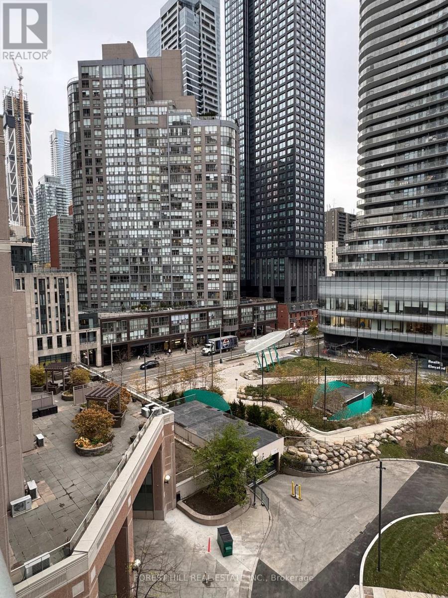 712 - 909 Bay Street, Toronto, Ontario  M5S 3G2 - Photo 29 - C12600540