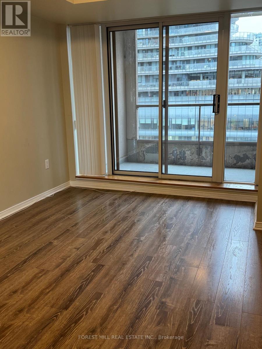 712 - 909 Bay Street, Toronto, Ontario  M5S 3G2 - Photo 8 - C12600540