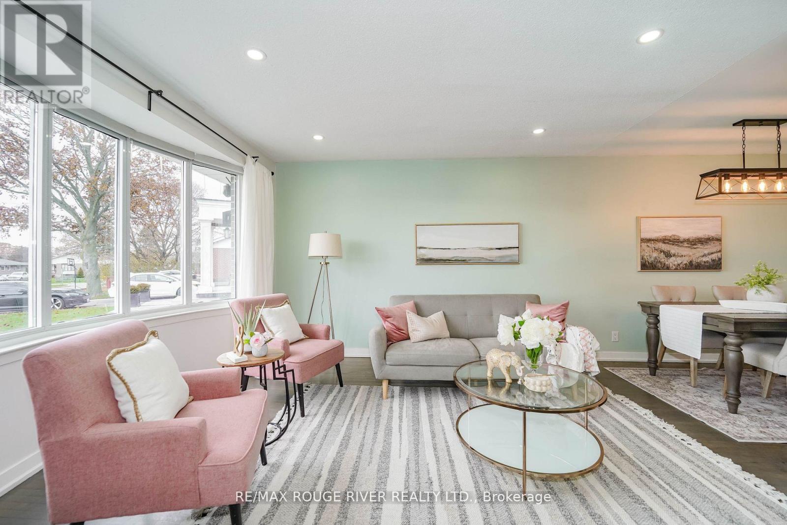 1277 Trellis Court, Pickering, Ontario  L1W 1J2 - Photo 4 - E12600512