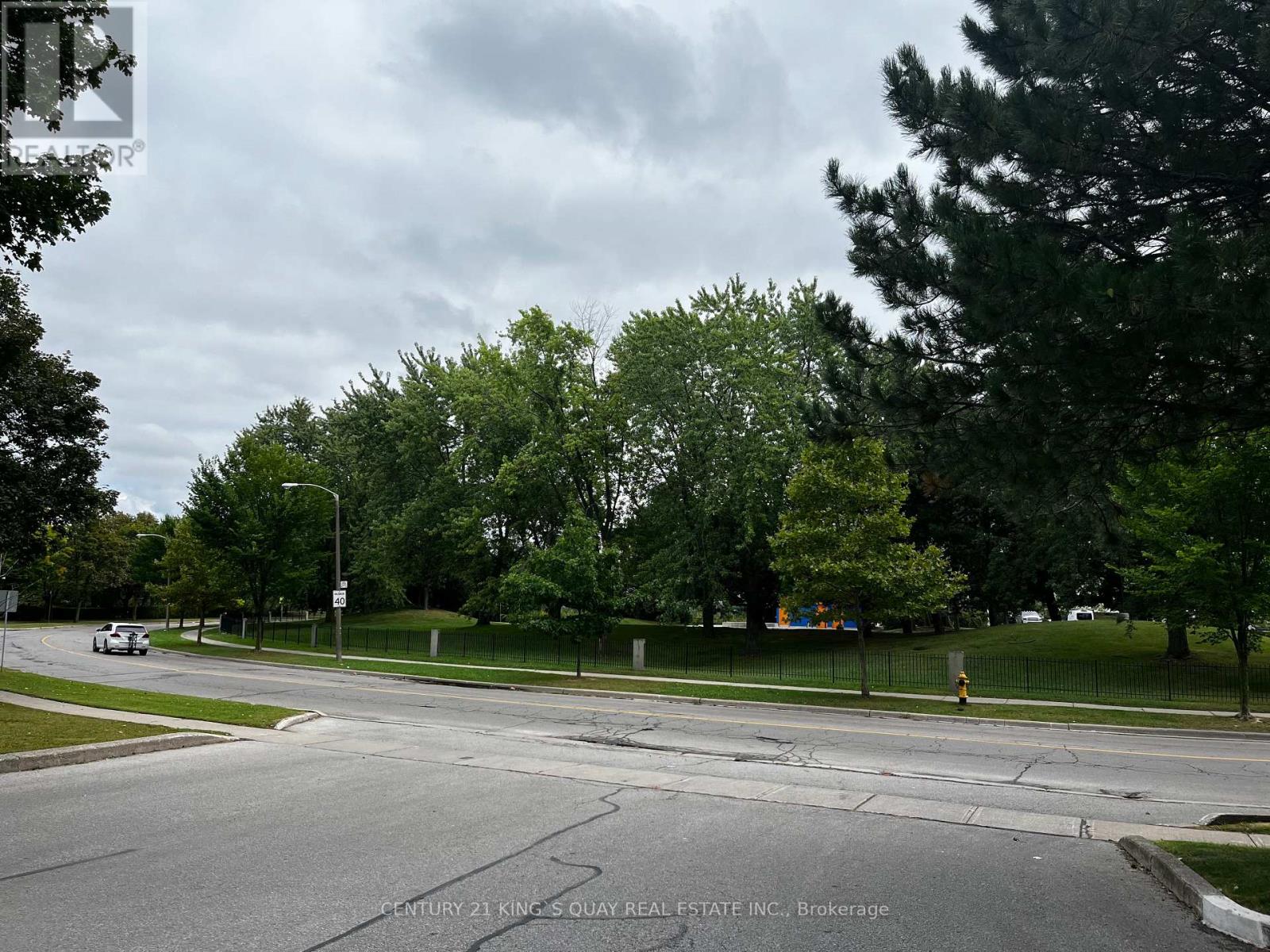 409 - 40 Bay Mills Boulevard, Toronto (Tam O'shanter-Sullivan), Ontario  M1T 3P5 - Photo 11 - E12600524