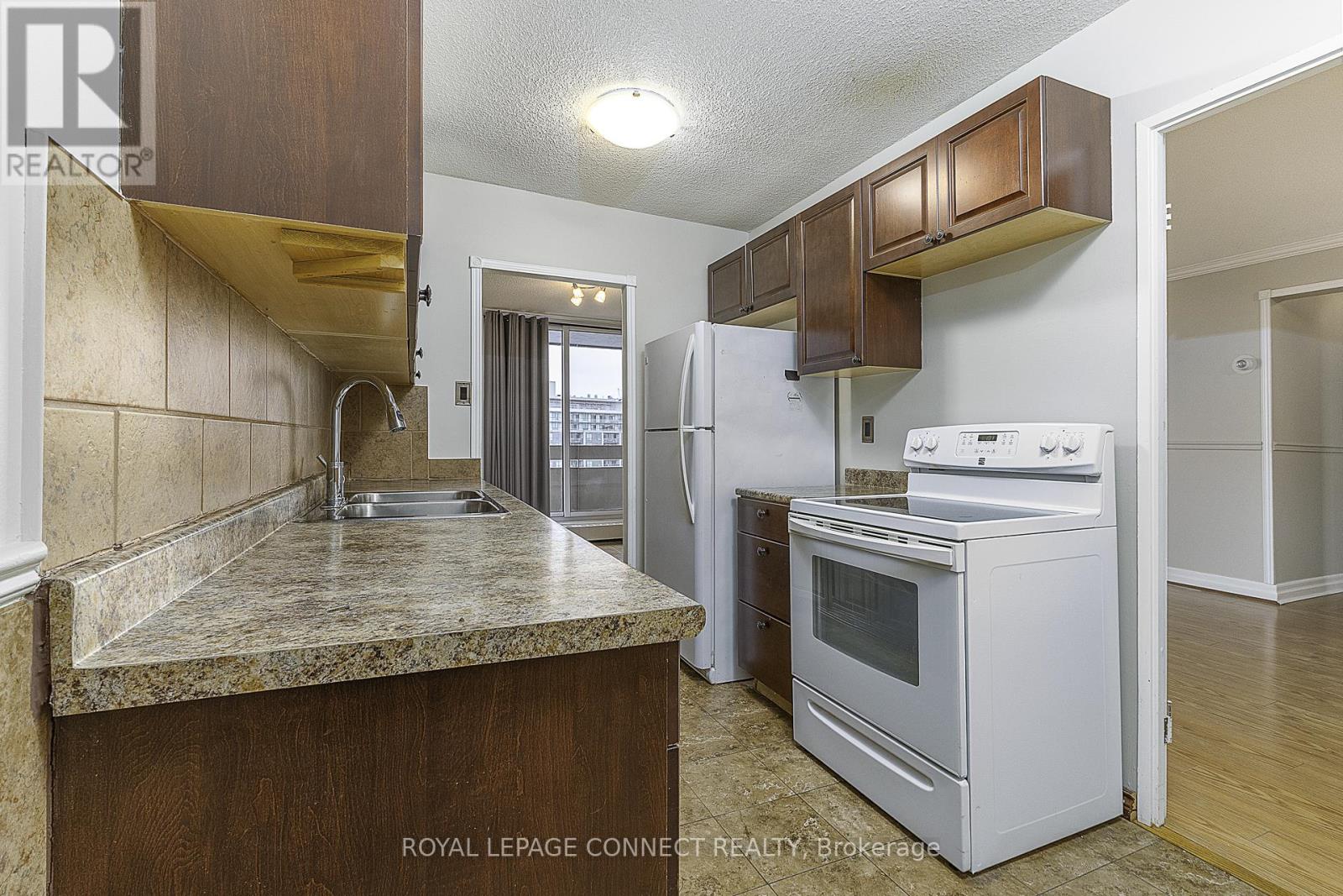 1710 - 1210 Radom Street, Pickering (Bay Ridges), Ontario  L1W 2Z3 - Photo 12 - E12600618