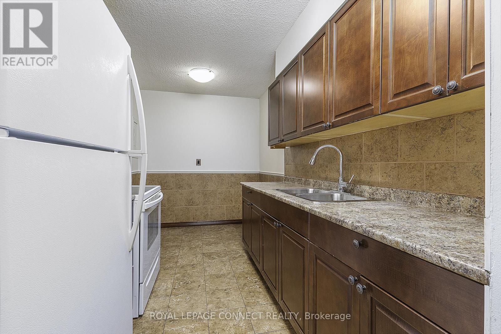 1710 - 1210 Radom Street, Pickering (Bay Ridges), Ontario  L1W 2Z3 - Photo 9 - E12600618