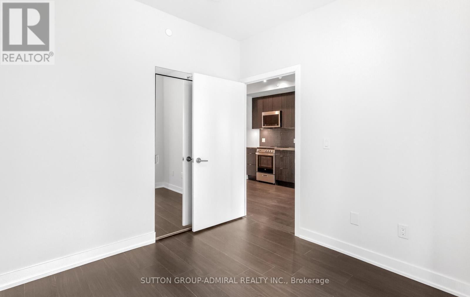 2807 - 4130 Parkside Village Drive, Mississauga (City Centre), Ontario  L5B 3M8 - Photo 25 - W12488312