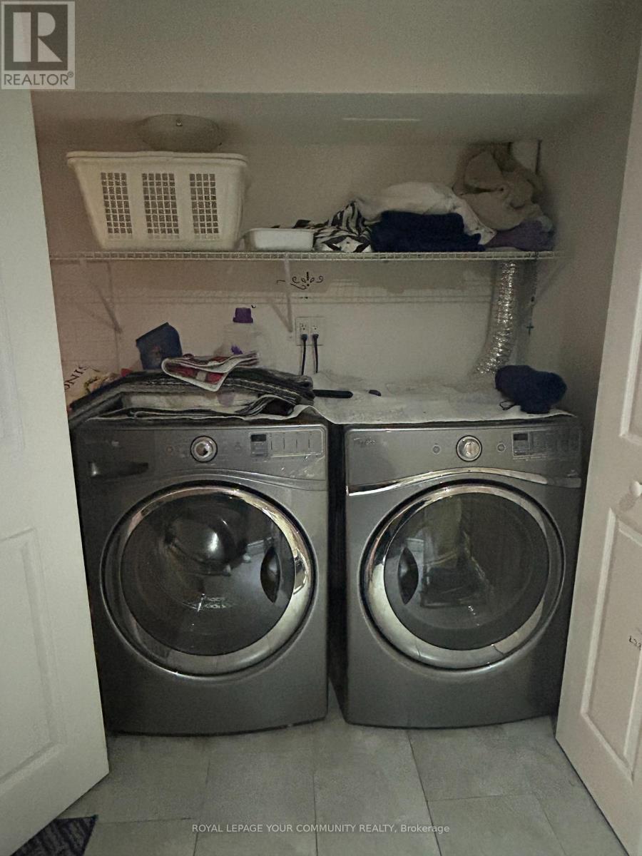 131 - 215 Mississauga Valley, Mississauga, Ontario  L5A 1Y7 - Photo 28 - W12530524