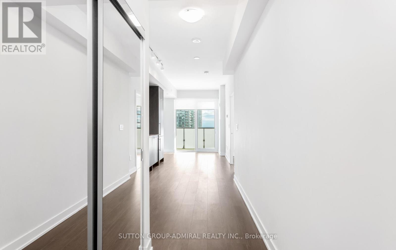 2807 - 4130 Parkside Village Drive, Mississauga (City Centre), Ontario  L5B 3M8 - Photo 12 - W12488312