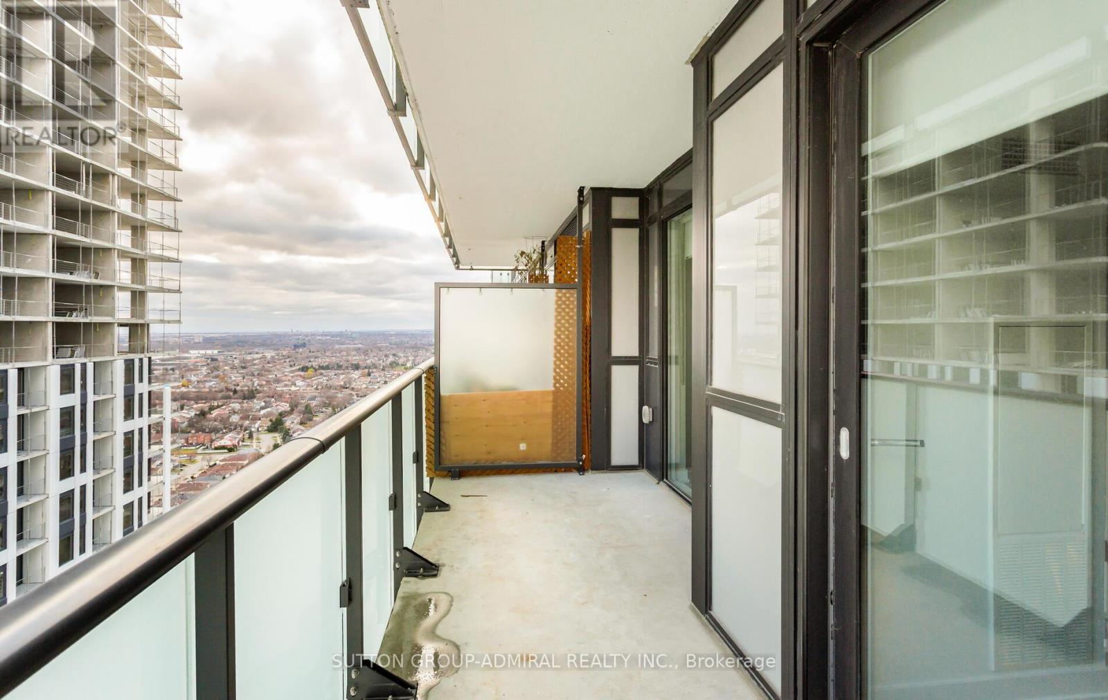 2807 - 4130 Parkside Village Drive, Mississauga (City Centre), Ontario  L5B 3M8 - Photo 31 - W12488312