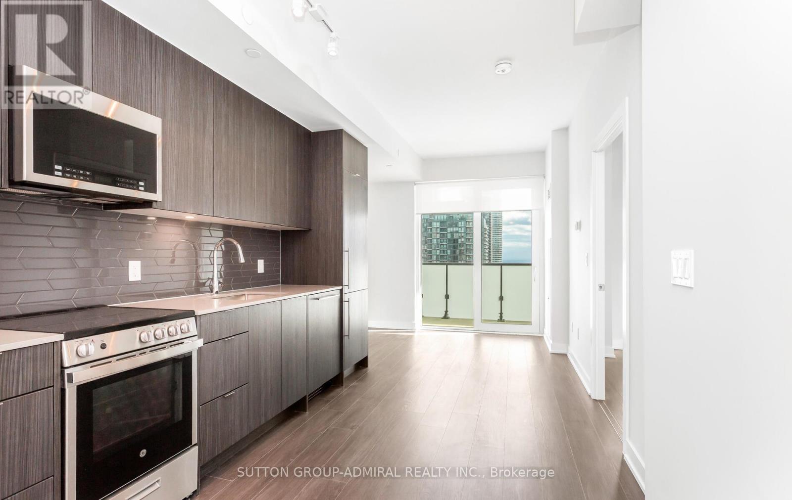 2807 - 4130 Parkside Village Drive, Mississauga (City Centre), Ontario  L5B 3M8 - Photo 13 - W12488312