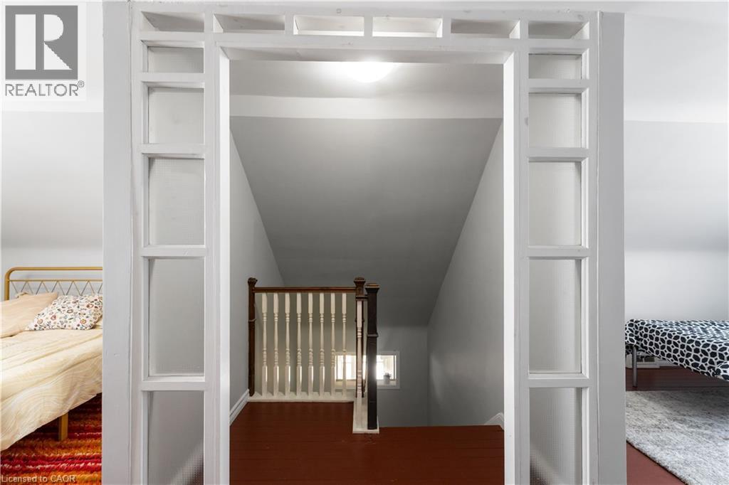 197 East 12th Street, Hamilton, Ontario  L9A 3X5 - Photo 19 - 40791579