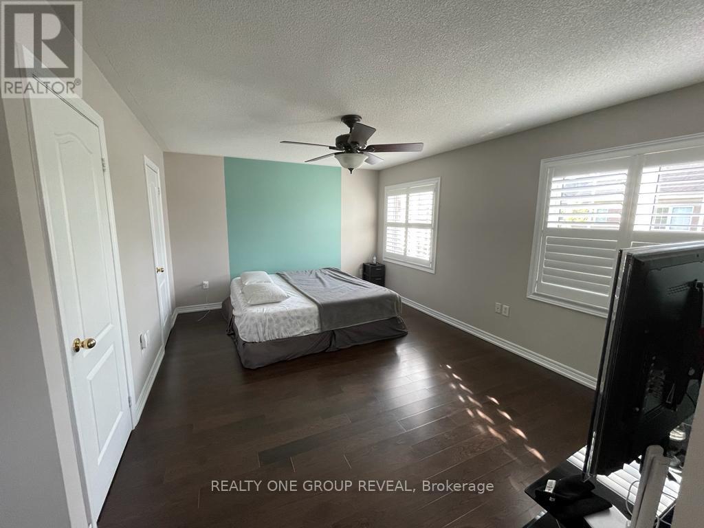 73 Isabella Garden Lane, Whitchurch-Stouffville, Ontario  L4A 0L4 - Photo 14 - N12600530