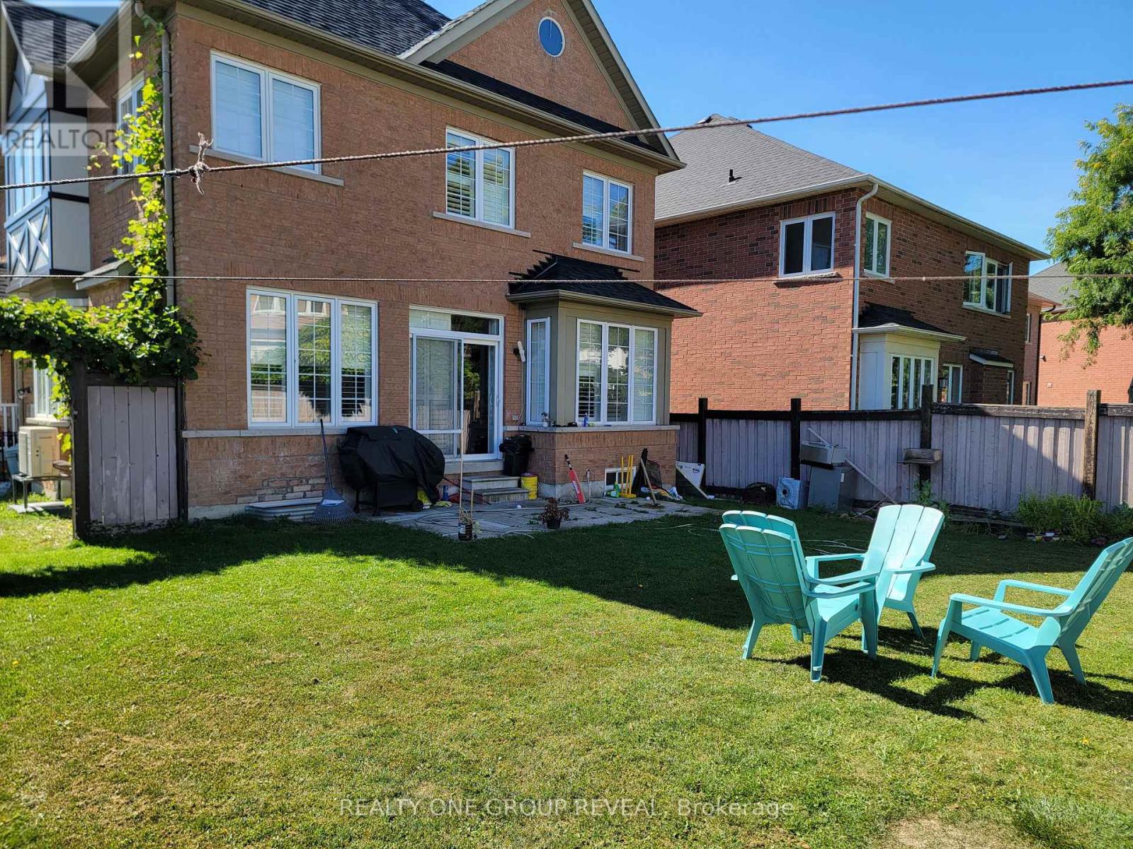 73 Isabella Garden Lane, Whitchurch-Stouffville, Ontario  L4A 0L4 - Photo 4 - N12600530