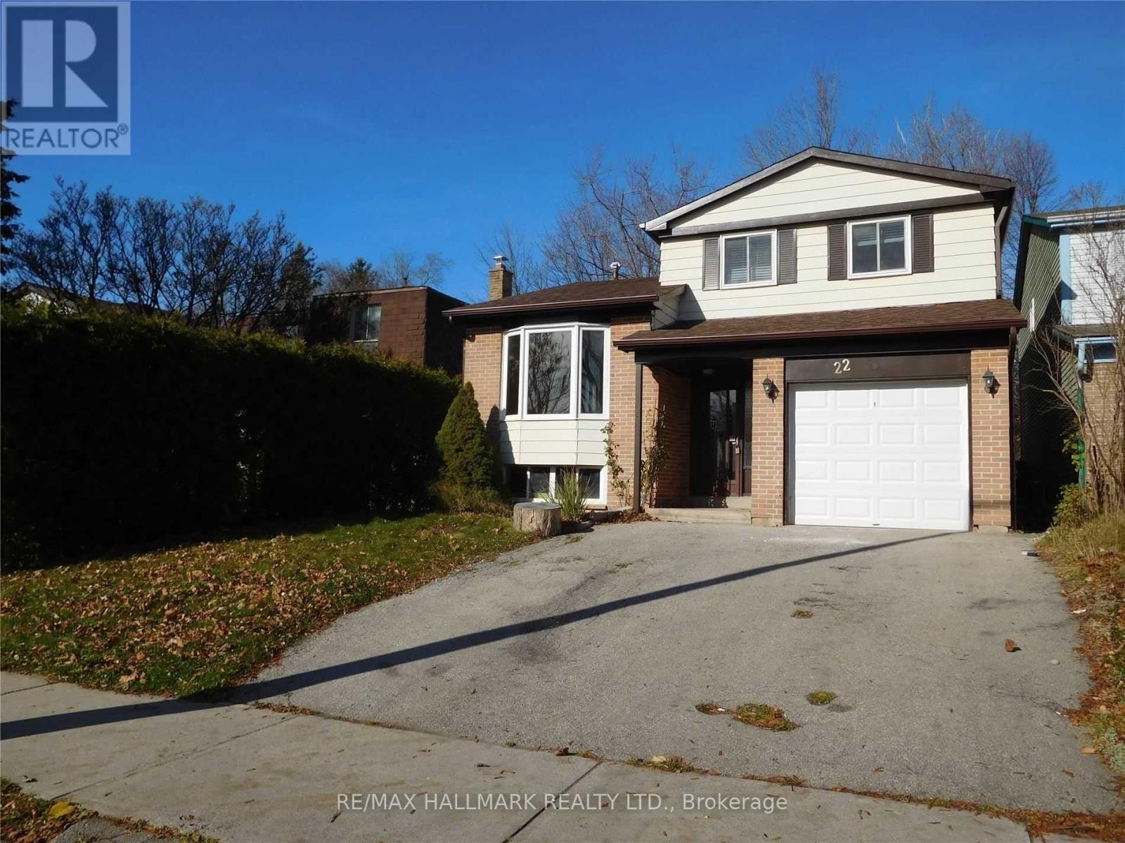 22 SPRINGHEAD GARDENS, Richmond Hill, Ontario
