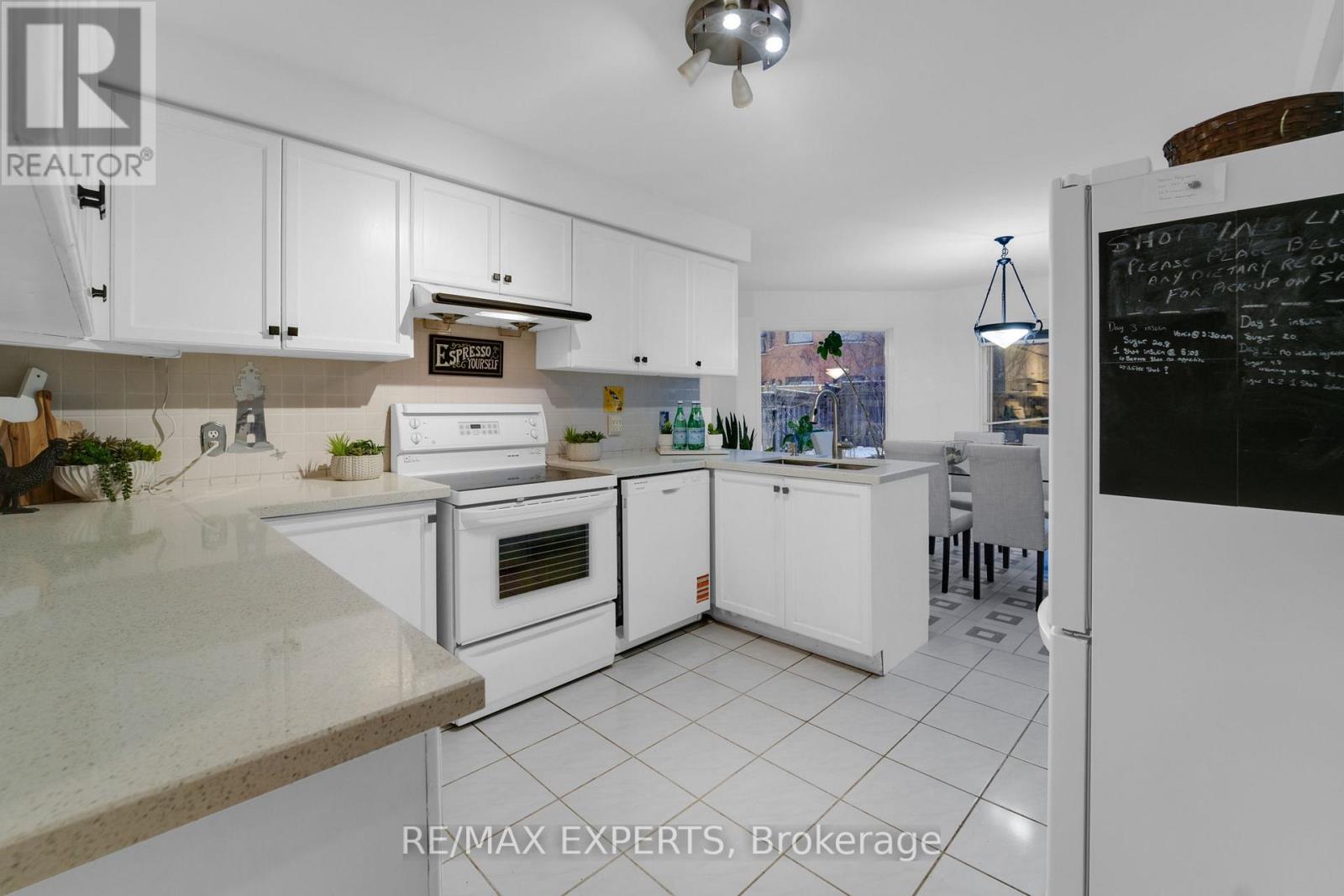 62 Luba Avenue, Richmond Hill, Ontario  L4S 1G6 - Photo 8 - N12600564