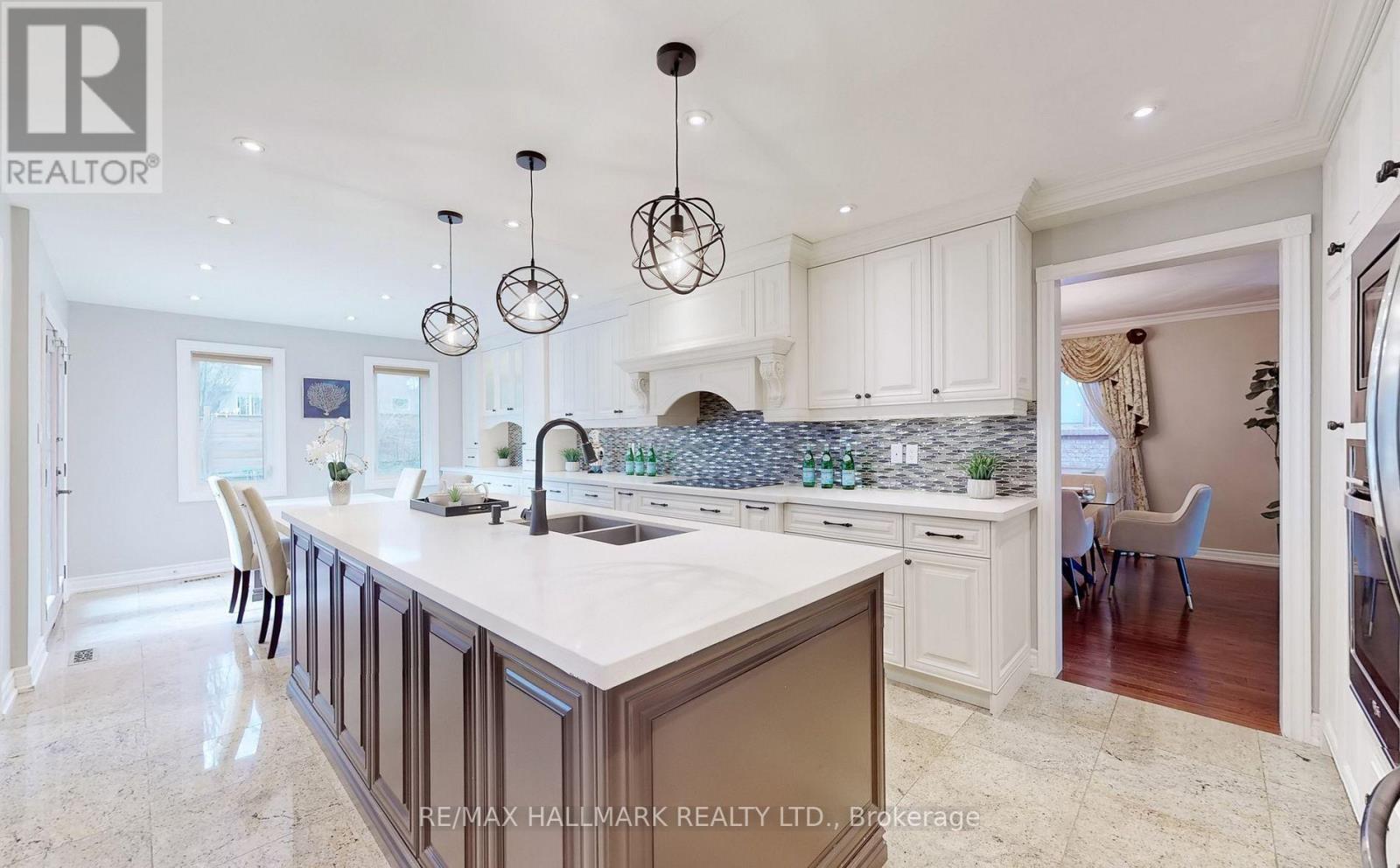 28a Westwood Lane, Richmond Hill, Ontario  L4C 6X9 - Photo 15 - N12600598