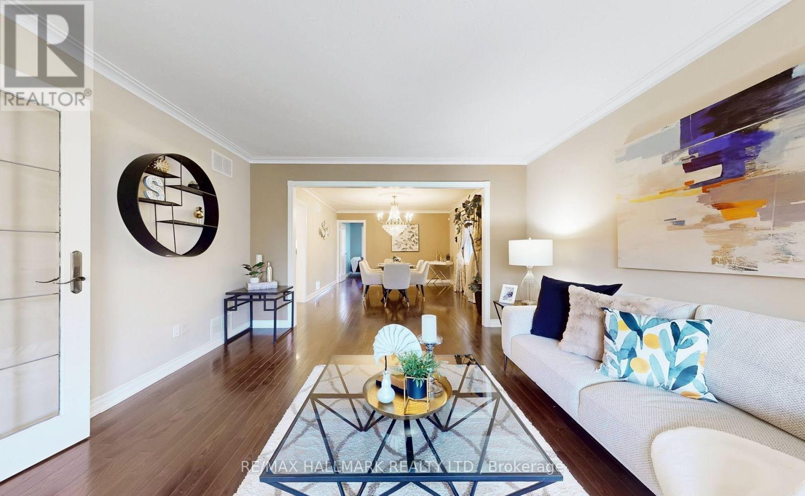 28a Westwood Lane, Richmond Hill, Ontario  L4C 6X9 - Photo 6 - N12600598