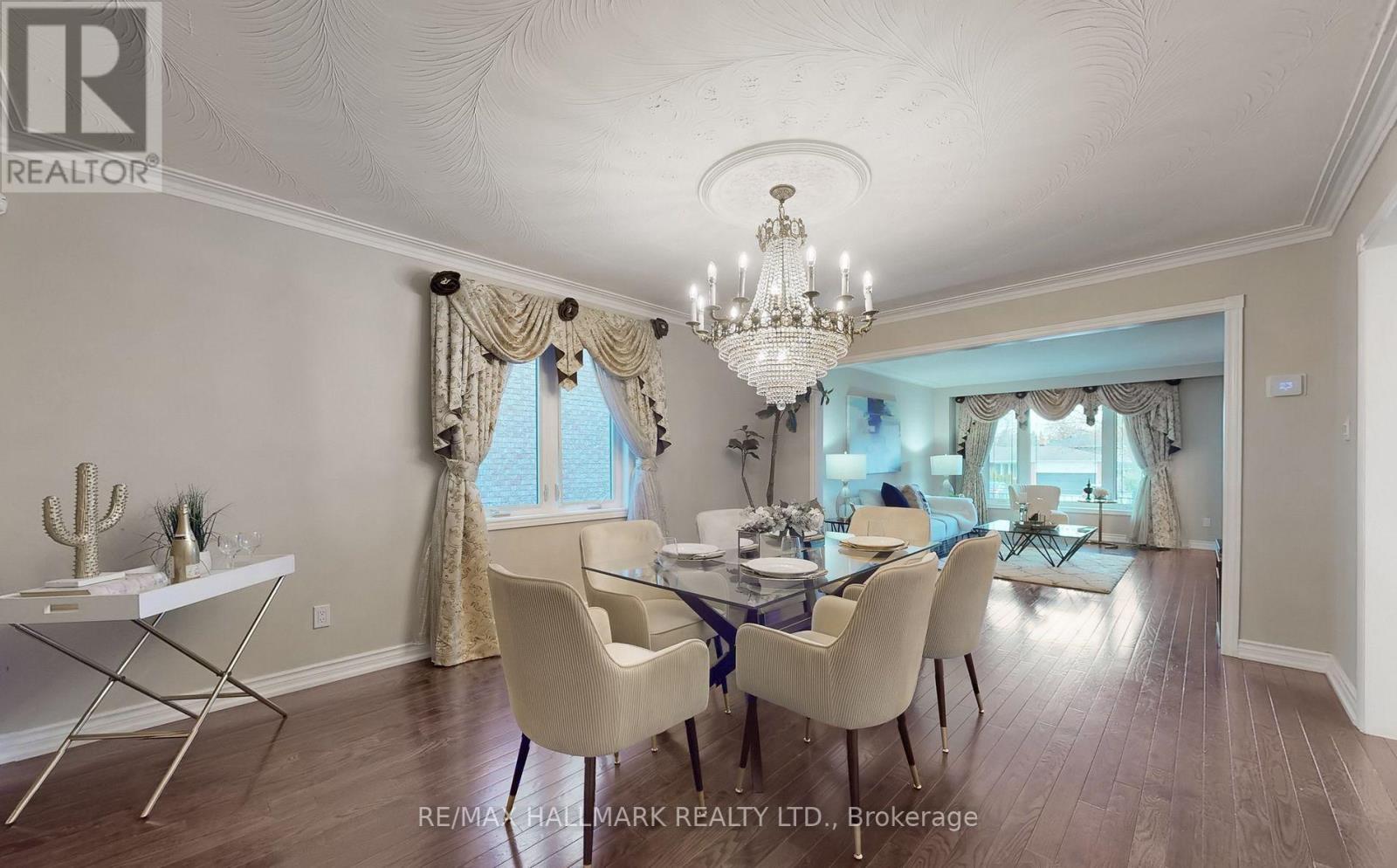 28a Westwood Lane, Richmond Hill, Ontario  L4C 6X9 - Photo 8 - N12600598