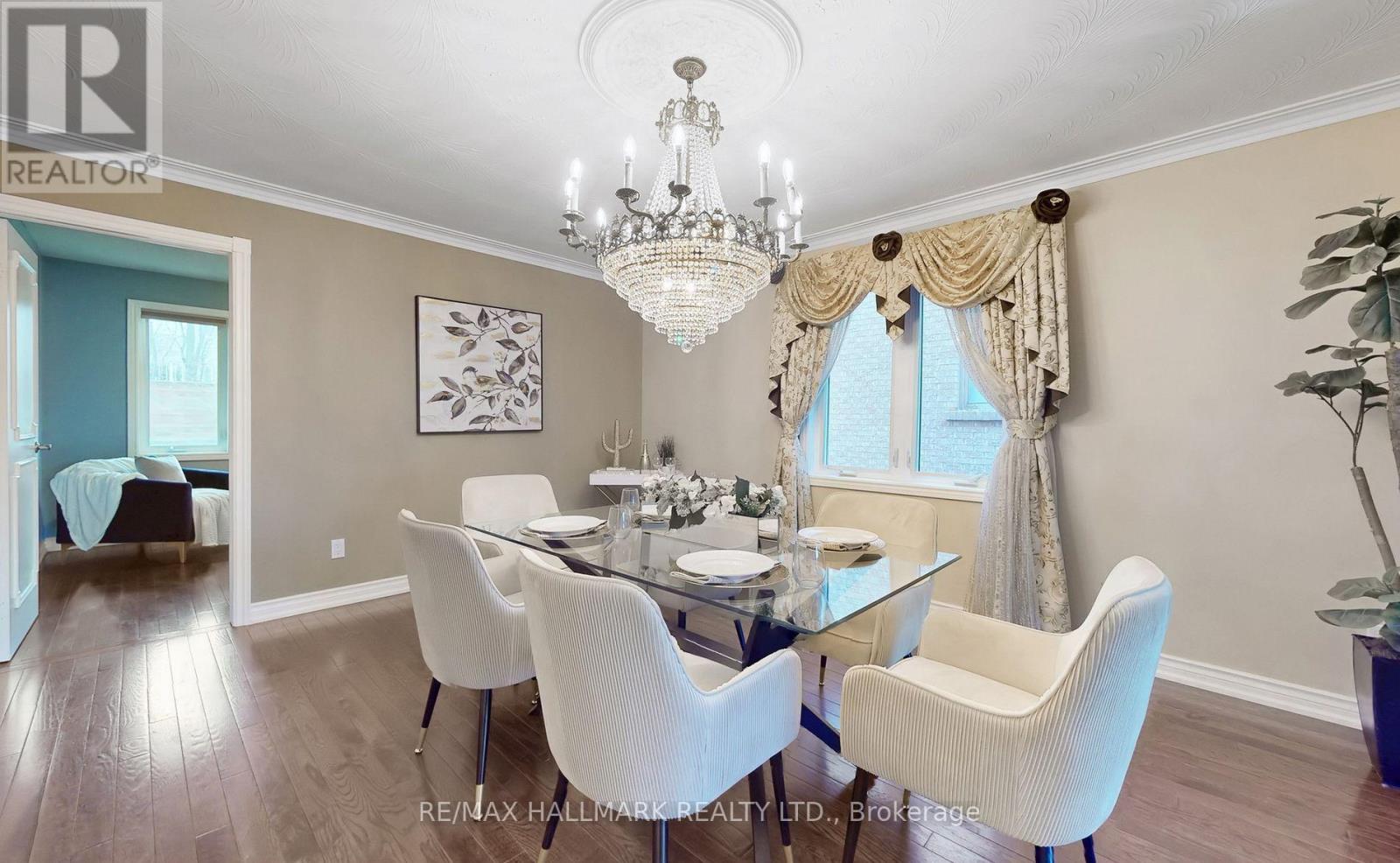 28a Westwood Lane, Richmond Hill, Ontario  L4C 6X9 - Photo 9 - N12600598