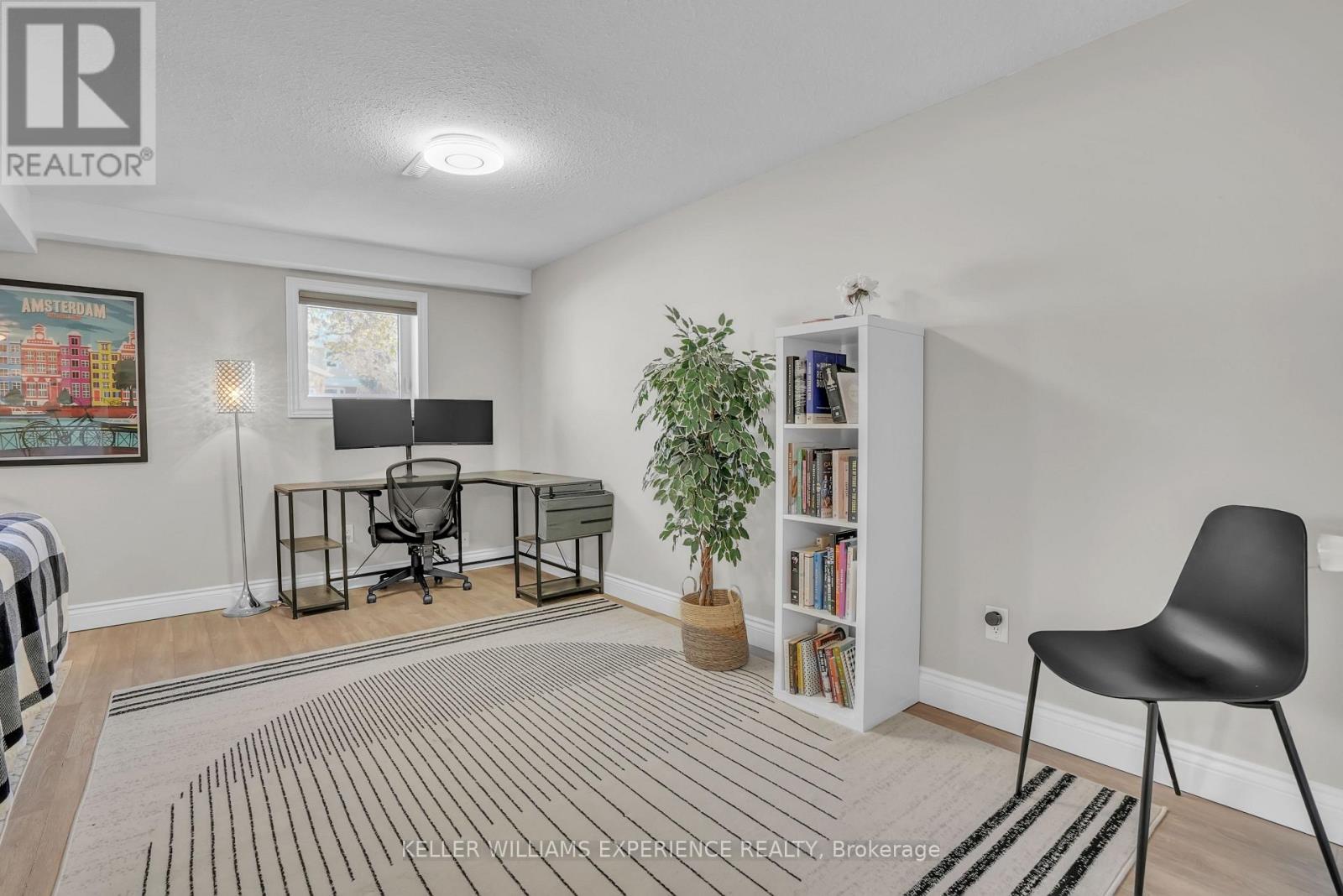 43 Knicely Road, Barrie (Painswick North), Ontario  L4N 6V3 - Photo 13 - S12600628