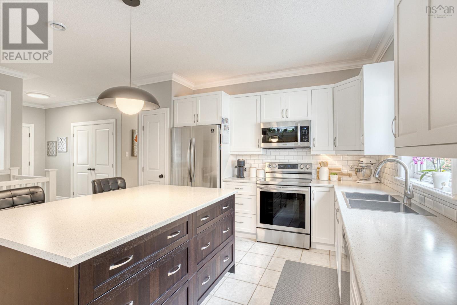 40 Tenon Drive, Middle Sackville, Nova Scotia  B4E 3J5 - Photo 17 - 202524177