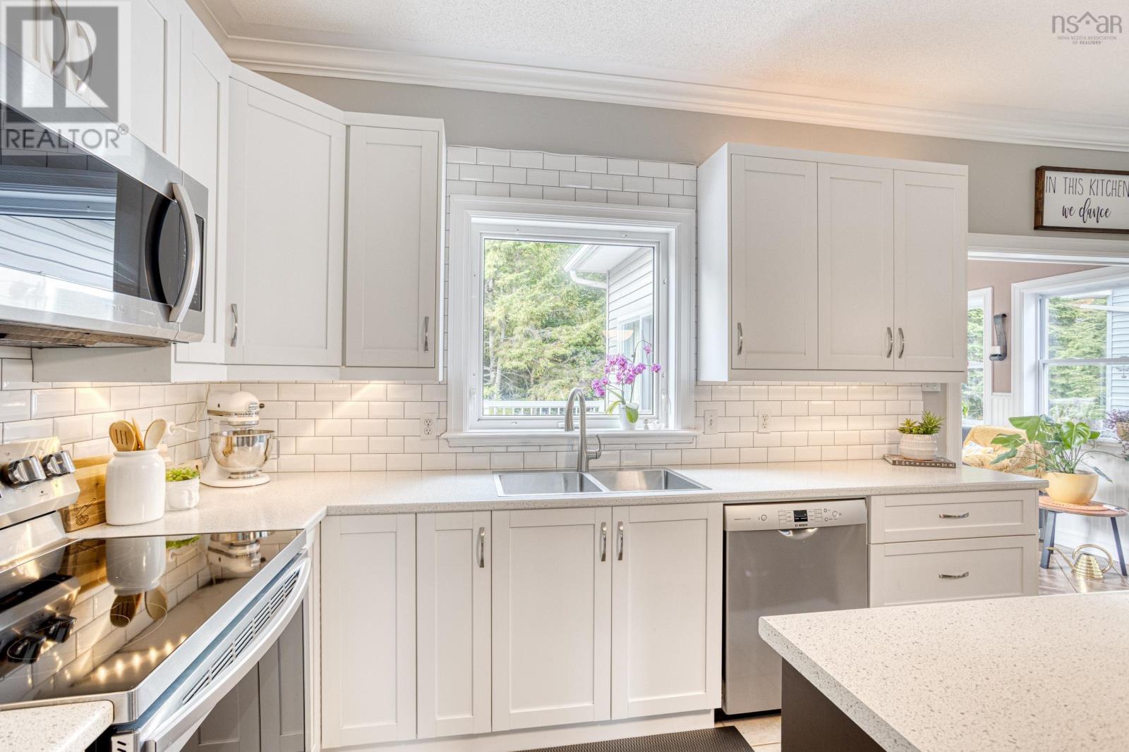 40 Tenon Drive, Middle Sackville, Nova Scotia  B4E 3J5 - Photo 15 - 202524177