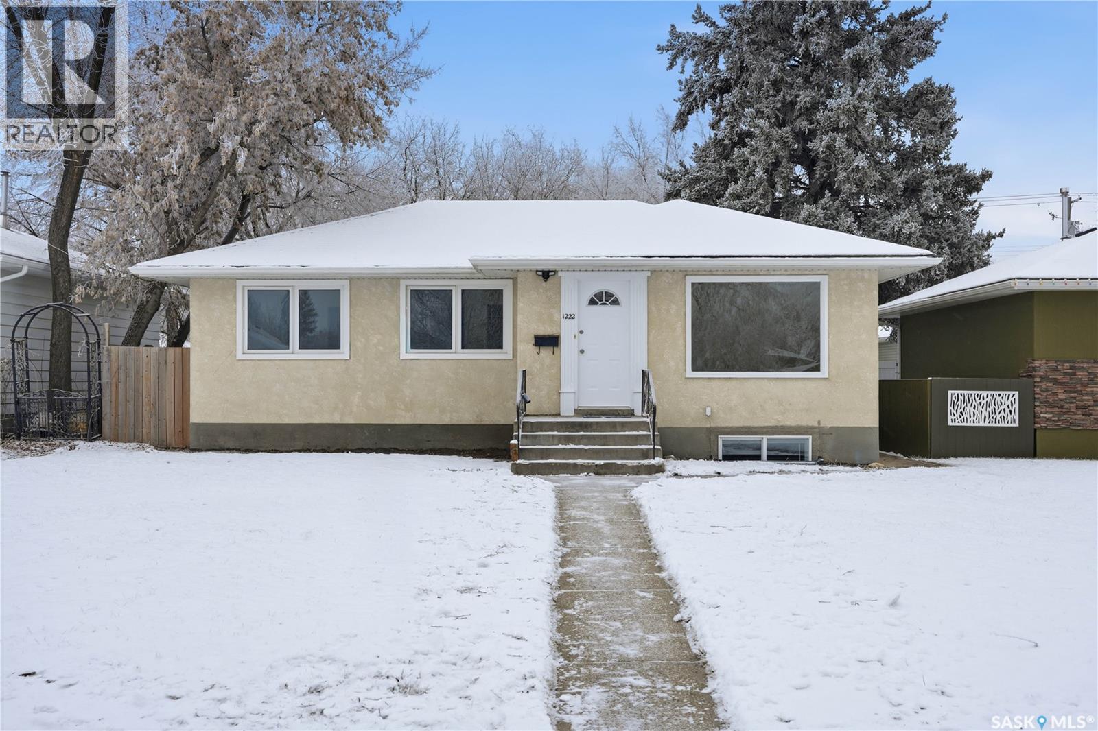 1222 10TH STREET E, Saskatoon, Saskatchewan