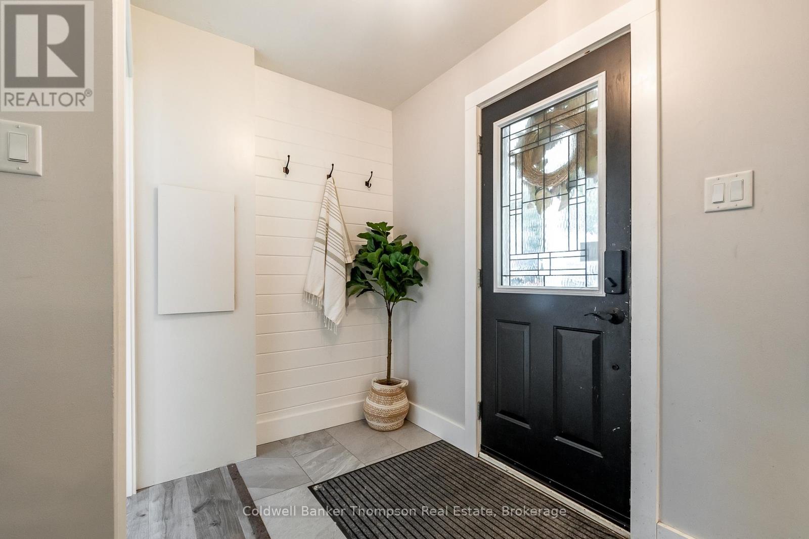 16 Walpole Street, Huntsville, Ontario P1H 1V3 - Photo 18 - X12443601