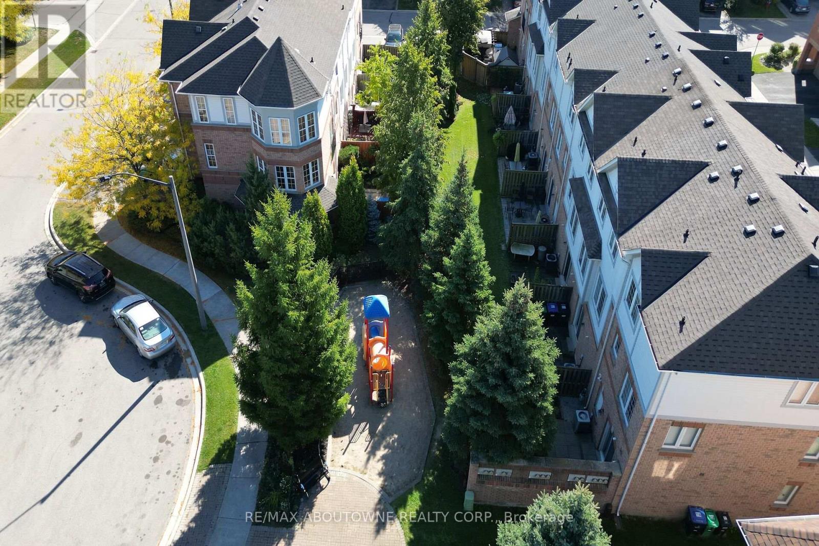 327 - 3030 Breakwater Court, Mississauga, Ontario  L5B 4N9 - Photo 33 - W12600478